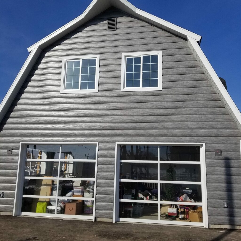 Creating a Legacy: Beloved Designs andClassic Farmhouse Exteriors